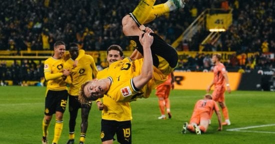 فيردر بريمن يوقف انتصارات دورتموند في الدوري الألماني بتعادل درامي