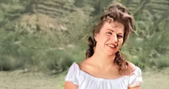 الميزان فى أوضتها والحلويات خارج حساباتها.. سر أناقة هند رستم