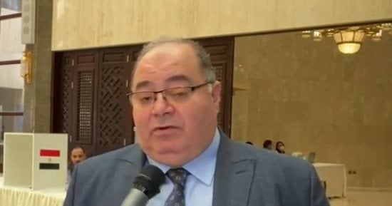 قنصل مصر بالرياض يتابع حالة المواطنين المصابين فى اعتداء مطار الملك خالد