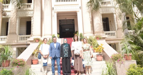 نائب رئيس جامعة بنها تستقبل وفدًا من جامعة كرواتية لبحث التعاون الأكاديمى