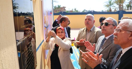 محافظ الإسماعيلية يفتتح مدرسة سكة حديد فنارة بعد إحلالها وتجديدها