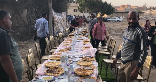 فطير وجبنة القديمة.. وجبة غداء وزير السياحة بمعبد بهبيت الحجارة بالغربية