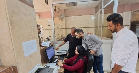 رئيس أبو النمرس يتفقد رصف طرق ومتابعة الخدمات بالمركز التكنولوجي
