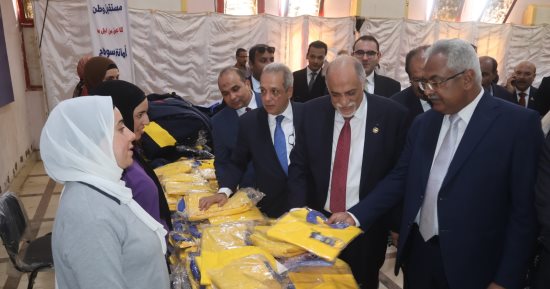 نائب محافظ سوهاج يشهد فعاليات حزب مستقبل وطن لتطوير المدرسة الفكرية