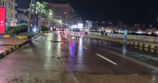 أمطار وانخفاض درجات الحرارة بالإسكندرية.. وتقلبات جوية مستمرة (فيديو)