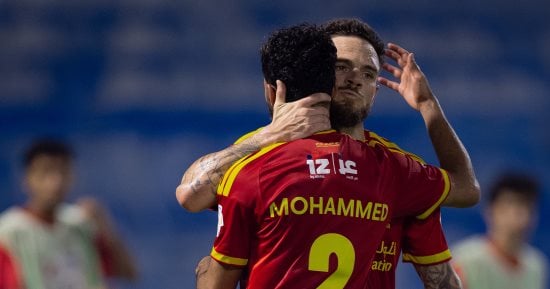 الصالح نيوز : القادسية ينتزع صدارة الدوري السعودي بهدفين في مرمي أبها