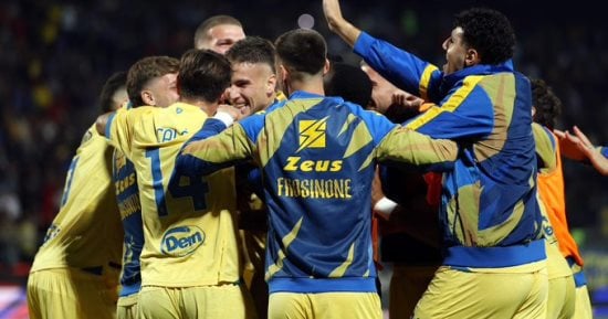 فروزينوني يكتسح ساسولو 4 - 2 في ظهور عمر فايد الأول بالدوري الإيطالي