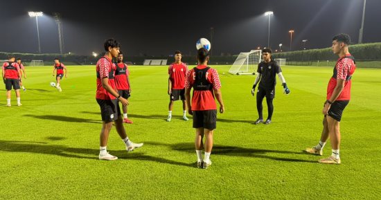 مساحات سبورت : منتخب الناشئين يؤدى مرانا خفيفا استعدادا لمواجهة الكويت