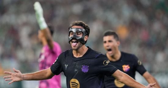 مساحات سبورت : ريال بيتس ضد برشلونة.. البارسا يعادل إنجاز الريال التاريخي قبل الكلاسيكو