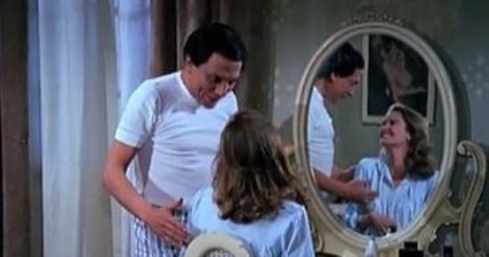40 عاما على كراكون فى الشارع.. كيف تناول الفيلم أزمة السكن بشكل كوميدى؟
