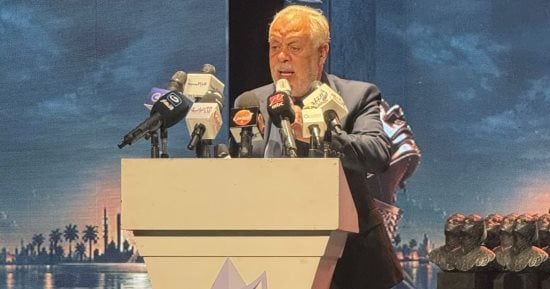 أشرف زكي: مهرجان نقابة المهن التمثيلية ضخ دماء جديدة فى المسرح المصرى