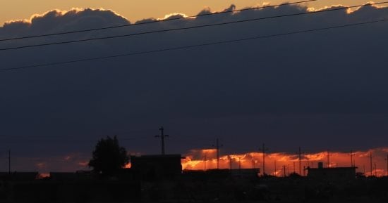 طقس غائم على شمال سيناء مساء اليوم وفرص لسقوط أمطار