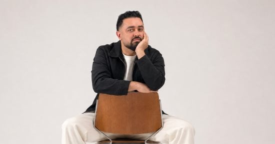 بعد 15 عامًا.. حاتم فهمى يعود بألبوم "عامل قلبان" وكليب "بعد غيابه"