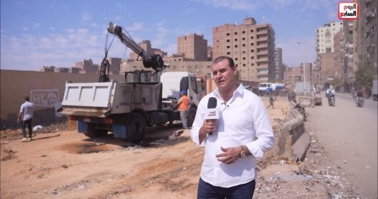 بعد سنوات من المعاناة مع القمامة.. شارع المصرف ببولاق الدكرور يبدأ رحلة التطوير.. رئيس الحى: رفع بؤرة للمخلفات ظلت مصدر شكاوى السكان لعقود.. رفع كفاءة الموقع بتكلفة 37 مليون جنيه.. خطة شاملة للرصف والتشجير 