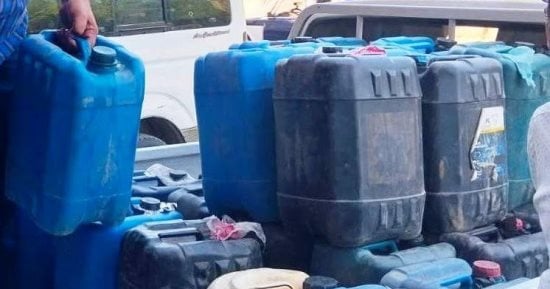 ضبط 5 أطنان بنزين 80 قبل بيعها بالسوق السوداء خلال حملة بمركز سوهاج