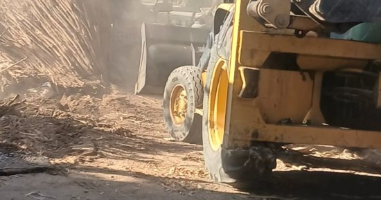 محافظ سوهاج يوجه بإزالة مقهى غرزة غير مرخصة على أملاك الري بأولاد نصير