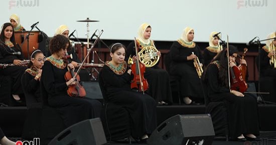 أوركسترا النور والأمل يتألق في حفل توزيع جوائز cinegouna بمهرجان الجونة