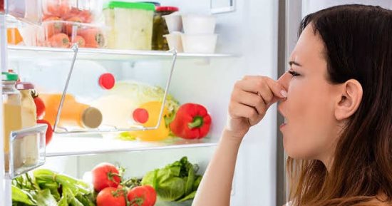 7 حيل للتخلص من روائح الثلاجة الكريهة.. منها الخل وصودا الخبز