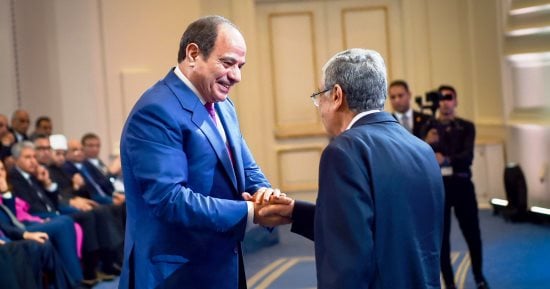 فخامة الرئيس للمصريين: وعيكم وصمودكم وتماسككم الحصن المنيع لمواجهة محاولات هدم الدولة