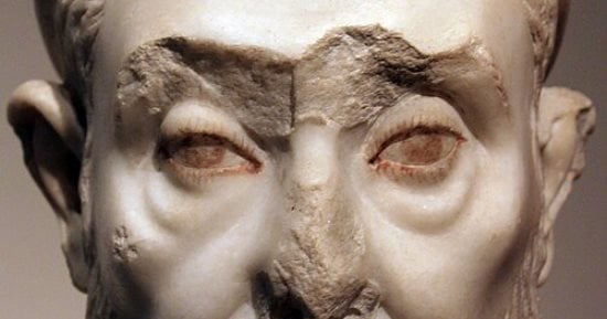 كتابه لم يصل كاملًا.. كيف بقى اسم مانيتون حاضرًا في تاريخ مصر؟