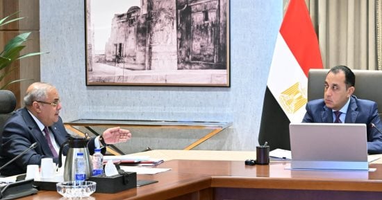 رئيس الوزراء يتابع موقف الإصدار الثاني من وثيقة سياسة ملكية الدولة