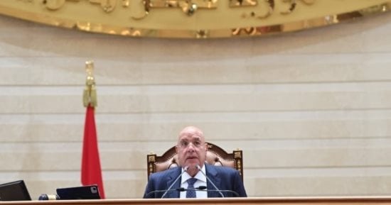 بأغلبية ثلثي أعضائه.. مجلس النواب يوافق على تفويض فخامة رئيس الجمهورية في دعم السعودية.. إفساح المجال لنواب من مختلف الانتماءات الحزبية والسياسية والمستقلين للتعبير عن آرائهم حول مجريات الوضع الإقليمي الدقيق 