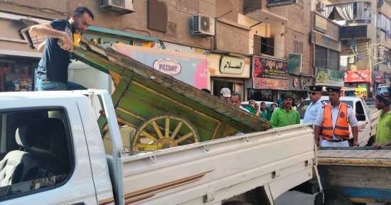 محافظ سوهاج: رفع ومصادرة 336 مخالفة إشغالات بحي شرق على مدار يومين
