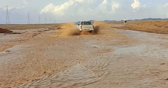 سيول تضرب منطقة برنيس جنوب مرسى علم بالبحر الأحمر.. صور