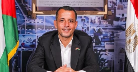 المدير التنفيذي للجنة المصرية في غزة معين أبو الحصين لـ اليوم السابع: الشتاء يهدد آلاف الأسر النازحة في القطاع ونعمل على استبدال الخيام المتهالكة.. مطابخ ووجبات ساخنة ومبادرات صحية وتعليمية للنازحين الفلسطينيين