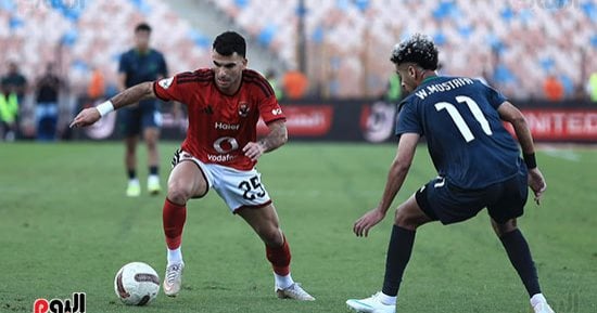 60 دقيقة ..مودرن يبحث عن التعادل والأهلي يسعى لتسجيل الهدف الثاني