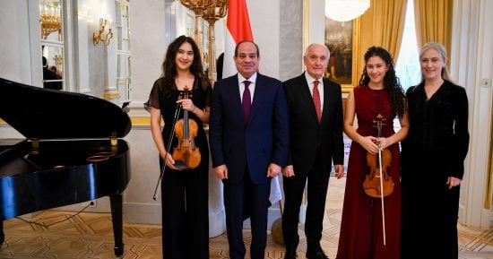 أحمد أبو زهرة والد أميرة ومريم يكشف كواليس عزفهما لفخامة الرئيس بالمجر