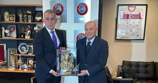 مساحات سبورت : رئيس الاتحاد التركي لكرة القدم يستقبل هاني أبو ريدة