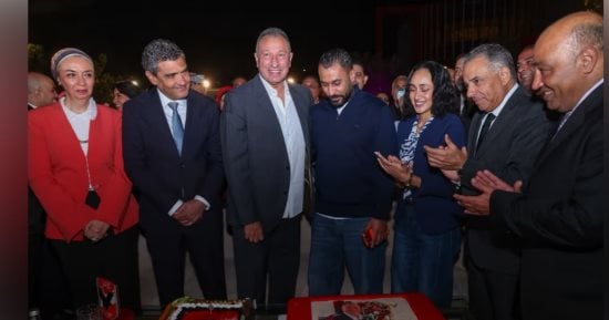 احتفال خاص بعيد ميلاد محمود الخطيب فى النادى الأهلى.. صورة
