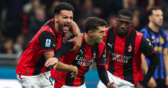 ميلان ضد الإنتر.. الروسونيري يقلب الطاولة ويتقدم 3-1 في الشوط الأول (فيديو)