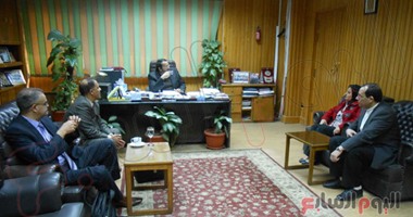وفد جامعة عمر المختار يزور "المنصورة "لإيفاد 600 طالب ليبى للدراسة
