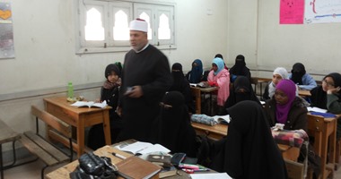 إحالة مدرس أزهرى للتحقيق بعد قوله لطالب تظلم على نتيجته: "يا فاشل"