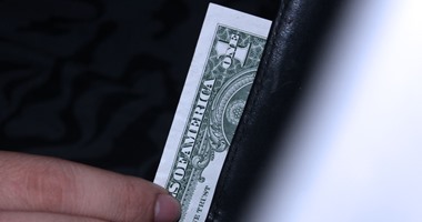 سعر الدولار فى البنوك والسوق السوداء اليوم الأربعاء 6-4-2016