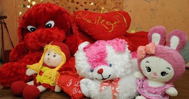 "قماش وفايبر وزرار" حكاية دبدوب وقلب حبنا من الألف للياء