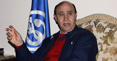 مهاب مميش: 33  كراكة تعمل حاليا بقناة السويس الجديدة