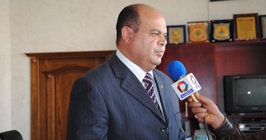 محافظ مطروح يبحث تطوير شاطئ روميل استعدادا لفصل الصيف