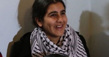 الصحف البريطانية: اعتقال فتاة فلسطينية يثير تساؤلات حول معاملة القصّر فى القضاء العسكرى الإسرائيلى.. اتهامات للبارونة وارسى بتوظيف راديكاليين.. إيما واطسون ترد على شائعات ارتباطها بالأمير هارى