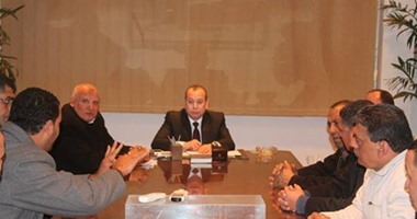 محافظ دمياط يحيل مخالفات مستشفى فارسكور للتحقيق بسبب "عملية جراحية"