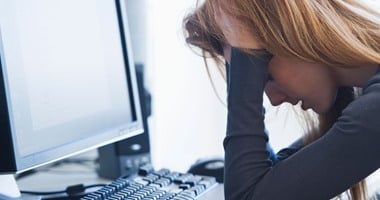 د.جيهان طلحة تكتب : عن الاحتراق النفسى وأثره على الأداء الوظيفى أتحدث