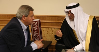 رئيس اتحاد اللجان الأولمبية يحضر المؤتمر الدولى للرياضة للجميع 