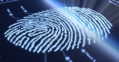 بنوك بريطانية تمكن العملاء من استخدام بصمة الجسد بدلا من الباسورد