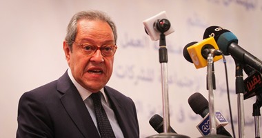 وزير التجارة: الحكومة تستهدف نموا صناعيا 9% سنوياً