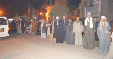 بالصور.. قرية اللوقا بساحل سليم تشيع شهيدها بأسيوط