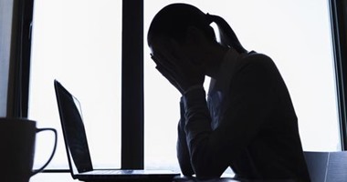 هتفقدى الثقة فى نفسك.. هتكرهى حياتك.. ضريبة مقارنة نفسك بالآخرين