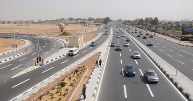 الإسكان :بدء التشغيل التجريبى لأول الطرق القومية نهاية الأسبوع لربط الصعيد بالواحات