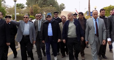 محافظ جنوب سيناء يقرر تسليم 96 وحدة سكنية بنويبع بعد توقف 20 عاما